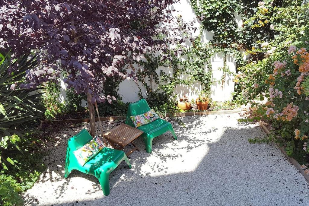 Apartment With Private Garden - Central Location リスボン エクステリア 写真