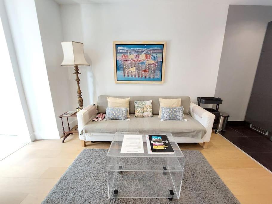 Apartment With Private Garden - Central Location リスボン エクステリア 写真
